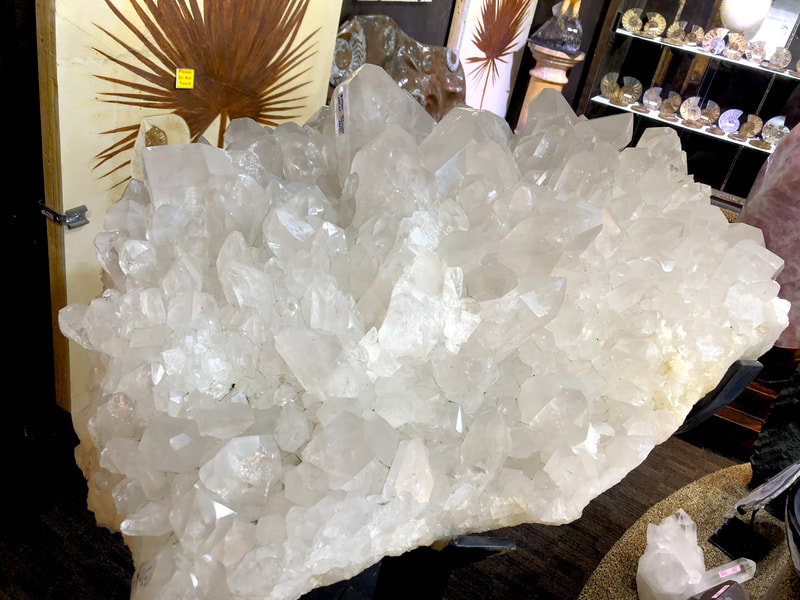 Pirate Gold Coins Treasures of the Earth - Crystal on Spinning Stand 2