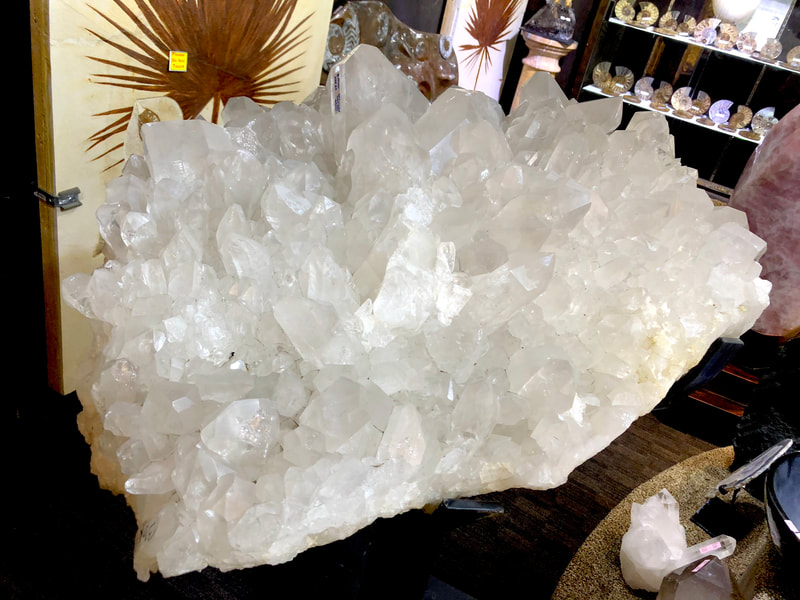 Pirate Gold Coins Treasures of the Earth - Crystal on Spinning Stand 3