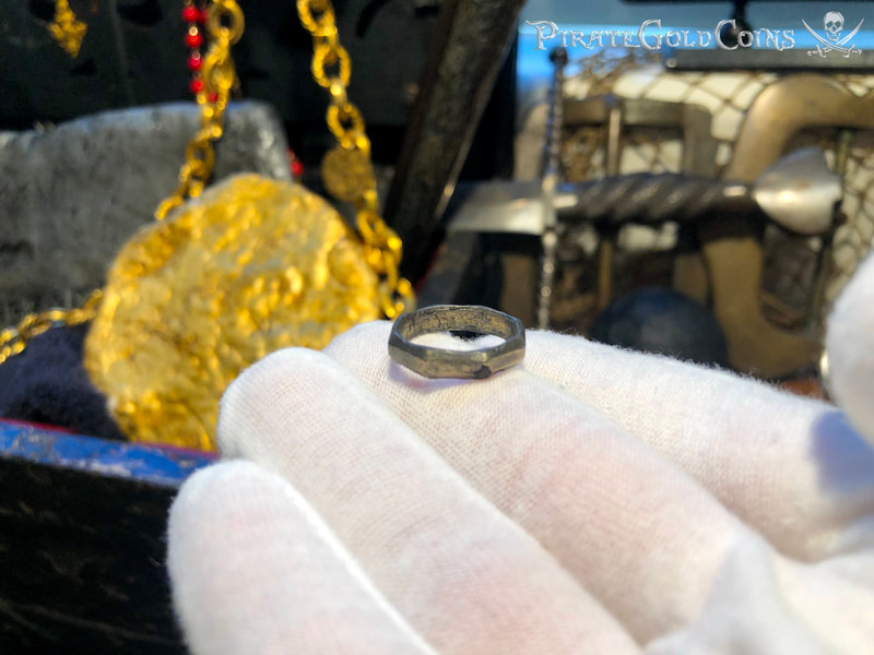 Authentic 1715 Fleet Shipwreck Ring (Bronze) Size 6 Pirate Gold Coins 3