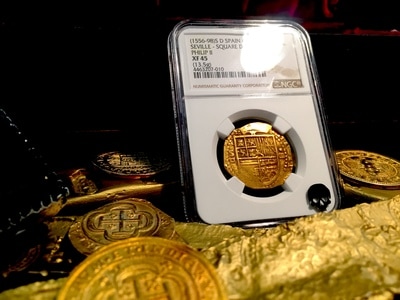 Spain  4 Escudos  1556-98  "Incredible Strike & Toning"  NGC 45 4