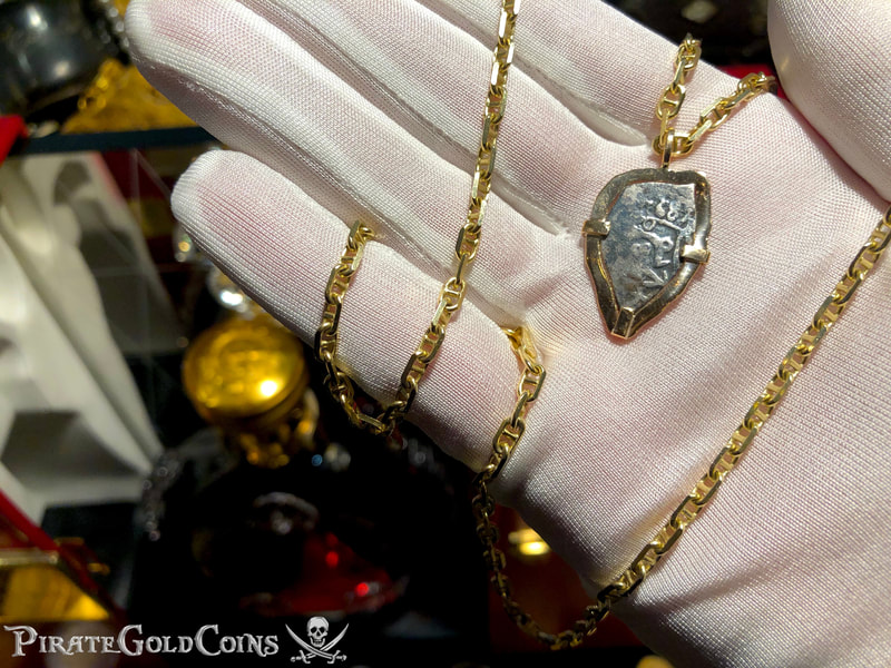 Mexico 1/2 Reales 1687 "Full Date" 18kt Gold Pendant 2