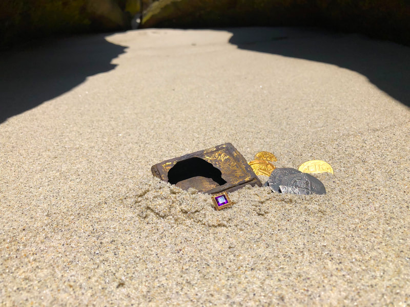 Pirate Gold Coins Treasures of the Earth - Amethyst Ring 7