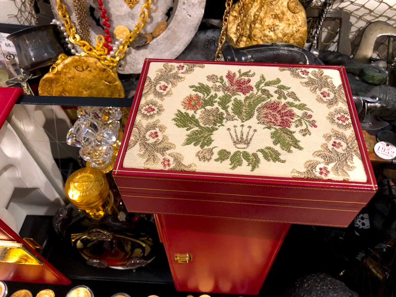 Women's Gold Rolex DateJust with Box and Papers! 2