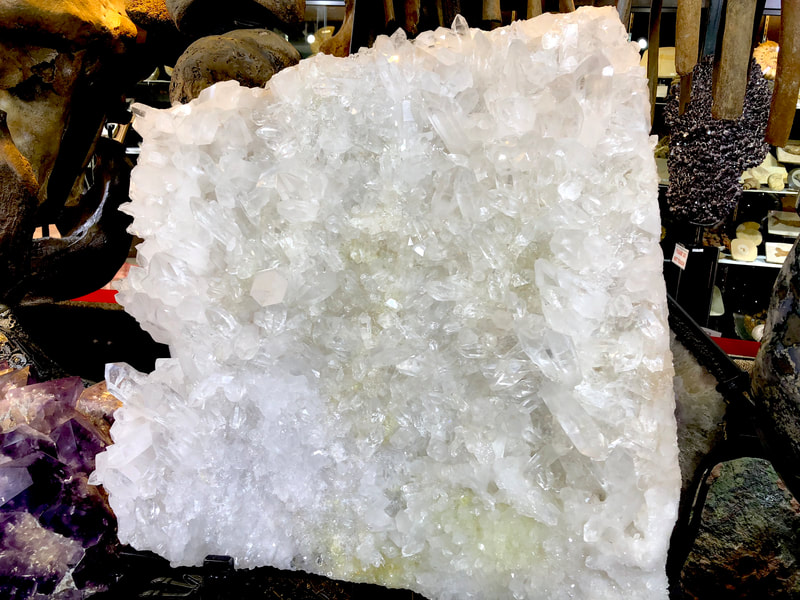 Pirate Gold Coins Treasures of the Earth - Crystal Wall on Stand 3