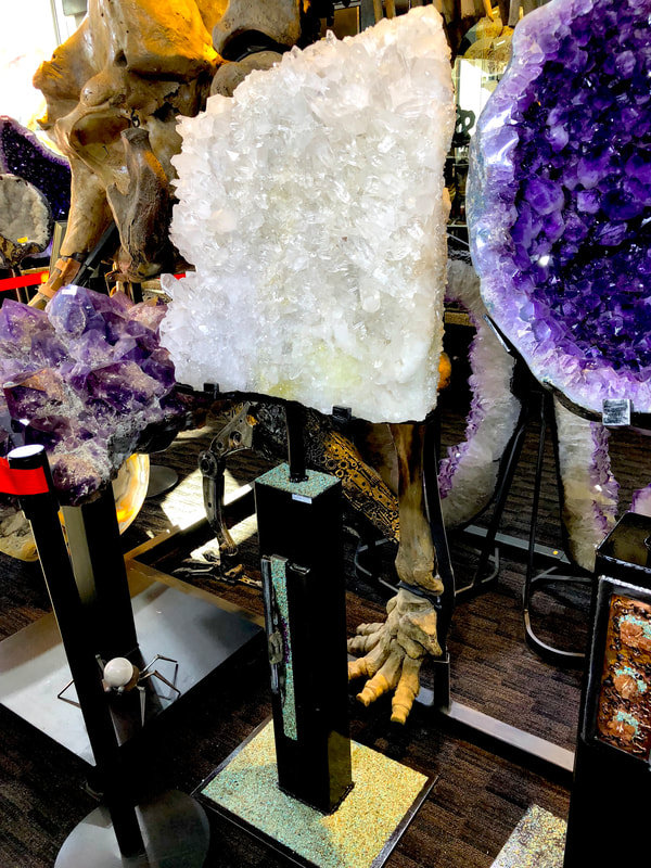 Pirate Gold Coins Treasures of the Earth - Crystal Wall on Stand 8