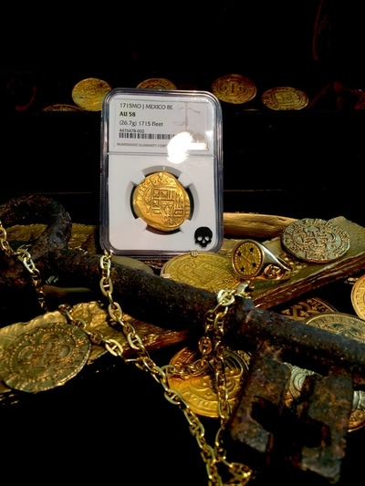 Mexico  8 Escudos  1715  "Full 4 Digit Date of the Fleet"  NGC 58 28