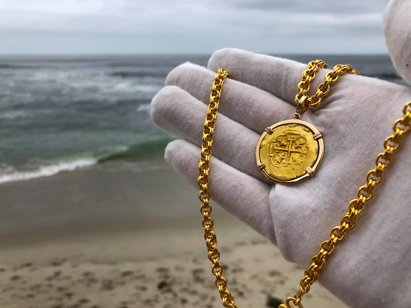 Mexico 4 Escudos 1711 Pendant 9