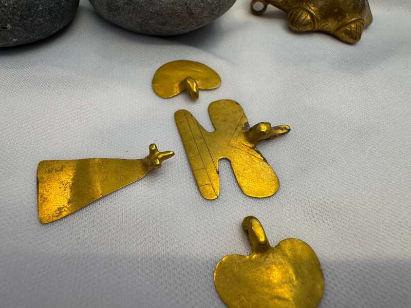 Tairona Gold Chief Pendant 600BC - 100AD Figurine + 4 Attachments 6