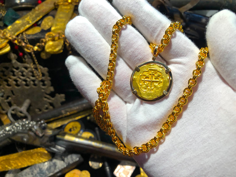 Mexico 4 Escudos 1711 Pendant 6