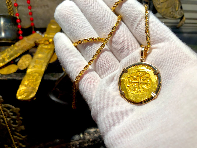 Mexico 4 Escudos 1711 Pendant 20