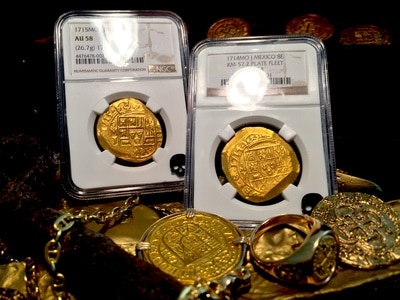 Mexico  8 Escudos  1715  "Full 4 Digit Date of the Fleet"  NGC 58 36