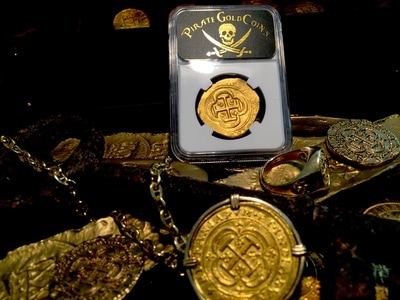 Mexico  8 Escudos  1714  "Finest 1714 Known for All"  NGC 64 21