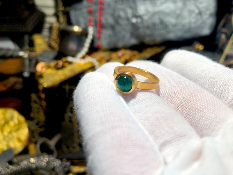 Atocha Emerald 22kt Solid Gold Ring Reproduction 5