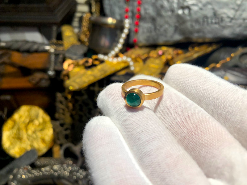 Atocha Emerald 22kt Solid Gold Ring Reproduction 6