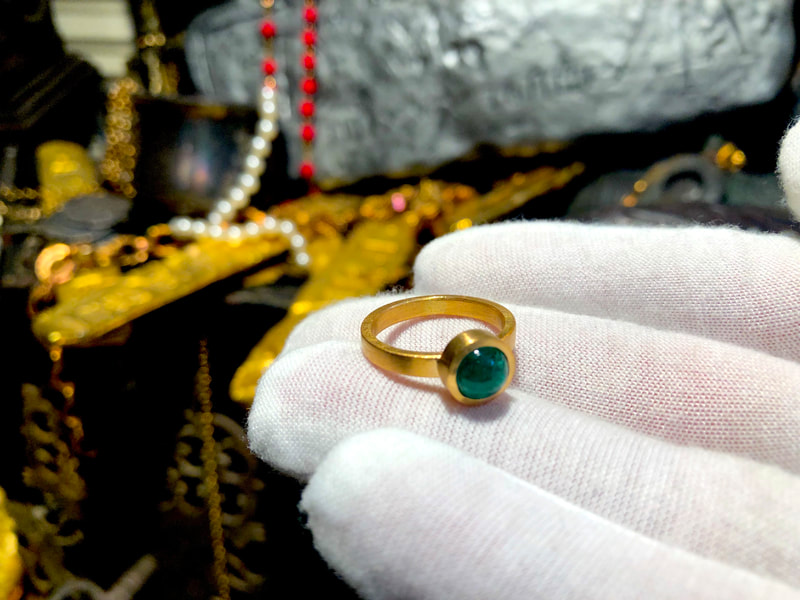 Atocha Emerald 22kt Solid Gold Ring Reproduction 9