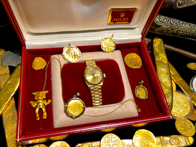 Women's Gold Rolex DateJust with Box and Papers! 4