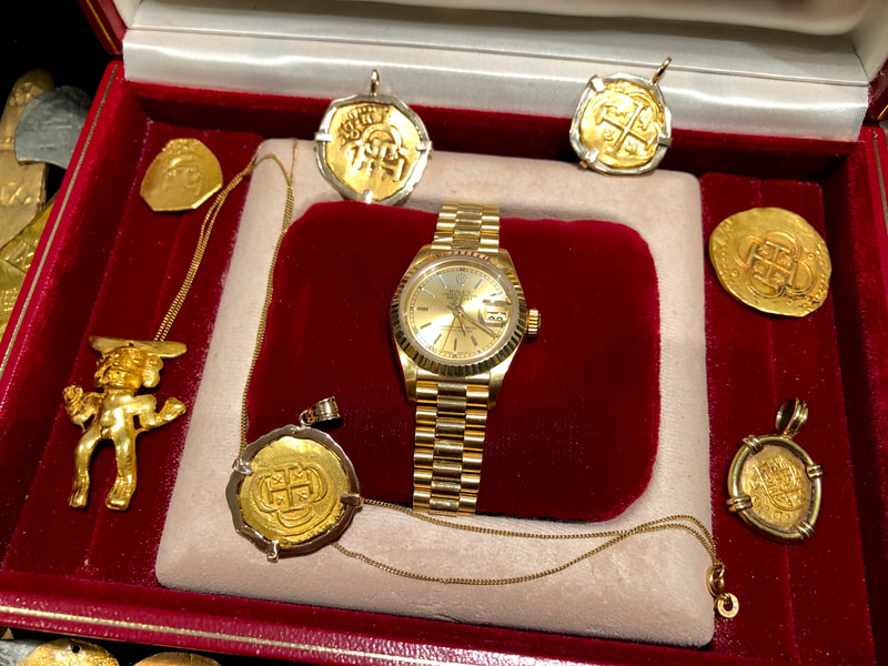 Women's Gold Rolex DateJust with Box and Papers! 8