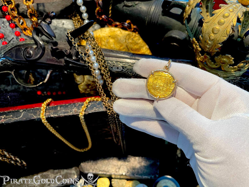 Spain 1 Escudo 1516-56 "Great Details & Centering" 14kt Bezel 6