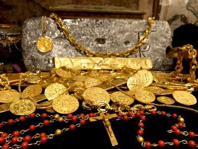 Red Coral & Gold Rosary from '1715 Plate Fleet Shipwreck' 7