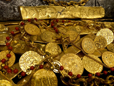 Red Coral & Gold Rosary from '1715 Plate Fleet Shipwreck' 14