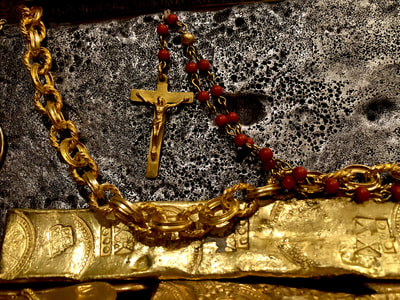 Red Coral & Gold Rosary from '1715 Plate Fleet Shipwreck' 27
