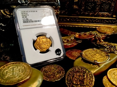 Spain  4 Escudos  "Picturesque Pirate Era Cross!"  1630-47  NGC 40 7