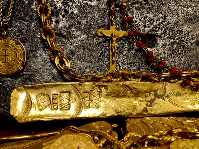 Red Coral & Gold Rosary from '1715 Plate Fleet Shipwreck' 29