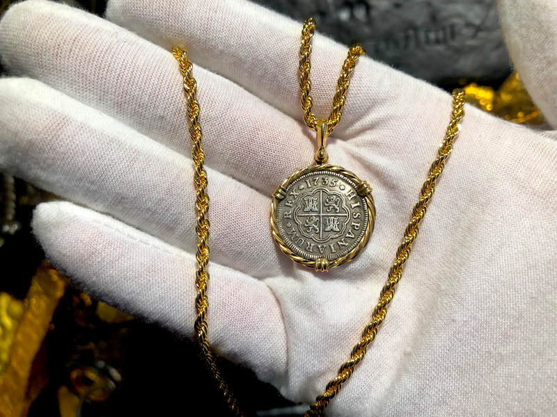Spain 2 Reales 1723 "Philip V" Pirate Gold Coins Pendant 4