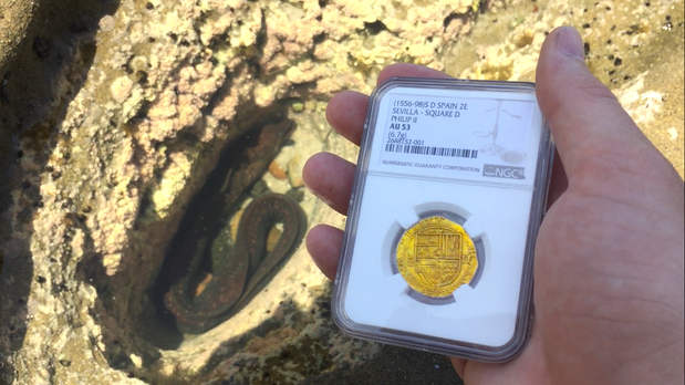 Spain 1556-98 2 Escudos 25