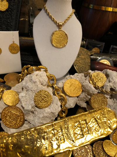 Spain 2 Escudos 1556 Toledo Pirate Gold Coins Shipwreck Jewelry Pendant 2