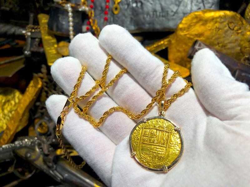 Spain 4 Escudos 1556-98 Gold 14kt Pendant 10