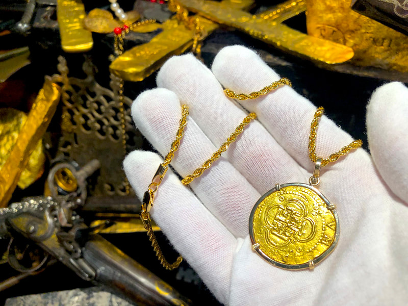 Spain 4 Escudos 1556-98 Gold 14kt Pendant 7