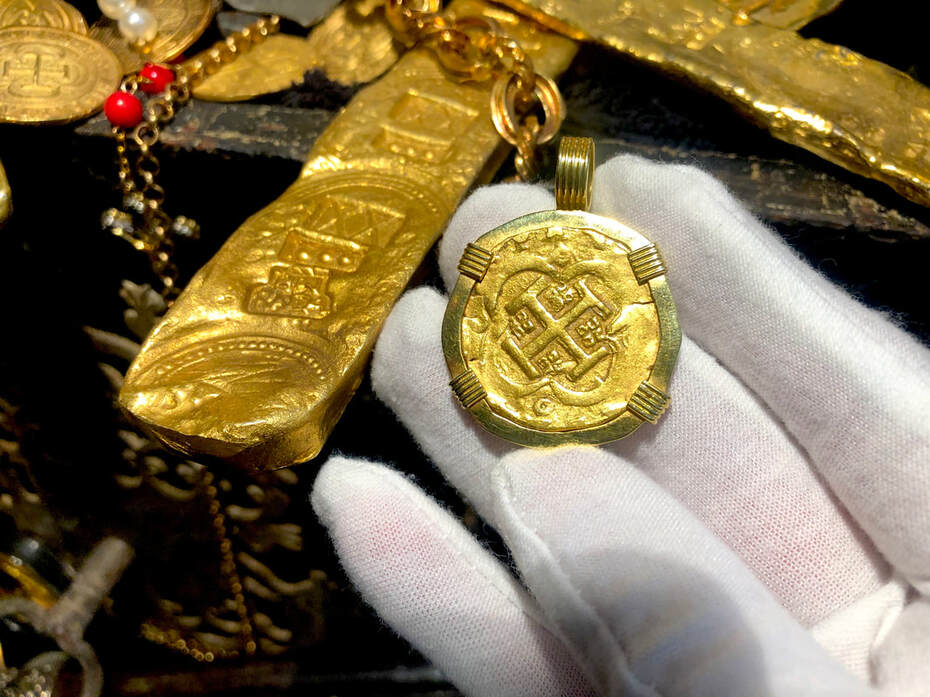 Spain 4 Escudos 1621-65 "Brute Style" 18kt Gold Bezel