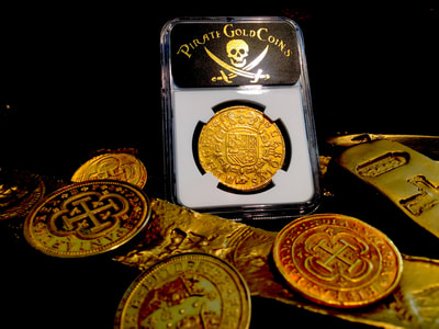 Spain  8 Escudos  1700  "Charles II"  NGC AU 8