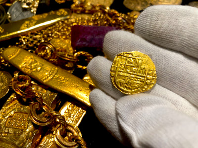 Spain 2 Escudos 1598 "Dated" RAW Pirate Gold Coins Jewelry Treasures 8