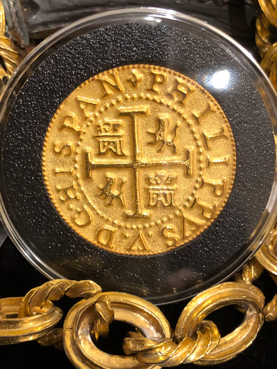 2 Piece Box Display Case: Peru 1708 8 Escudos "1715 Fleet Collection" 6