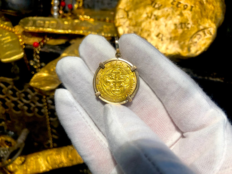 Spain 1 Escudo 1516-56 Treasure Pendant 6