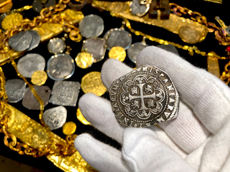 Mexico 8 Reales 1733 Klippe "Almost Full Crown" RAW 9