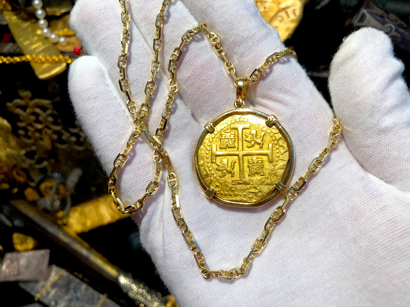 Peru 8 Escudos 1712 Treasure Jewelry 17