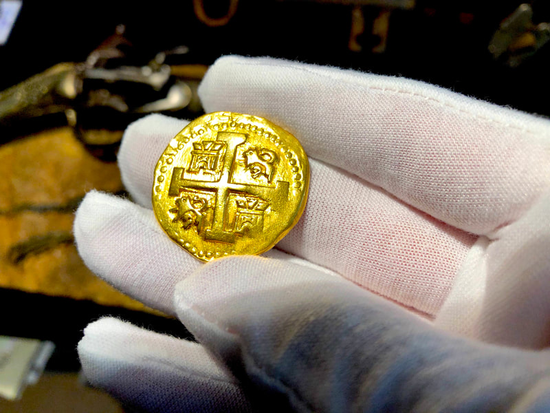 Peru 8 Escudos 1725 "Incredible Cross Side" RAW Pirate Gold Coins 6