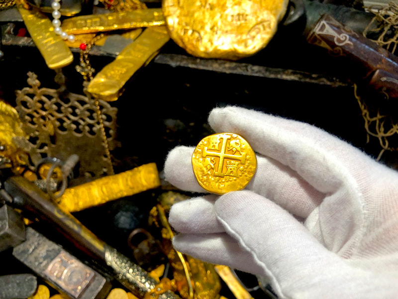 Peru 8 Escudos 1747 "Stars Variety" to be Pendant 6