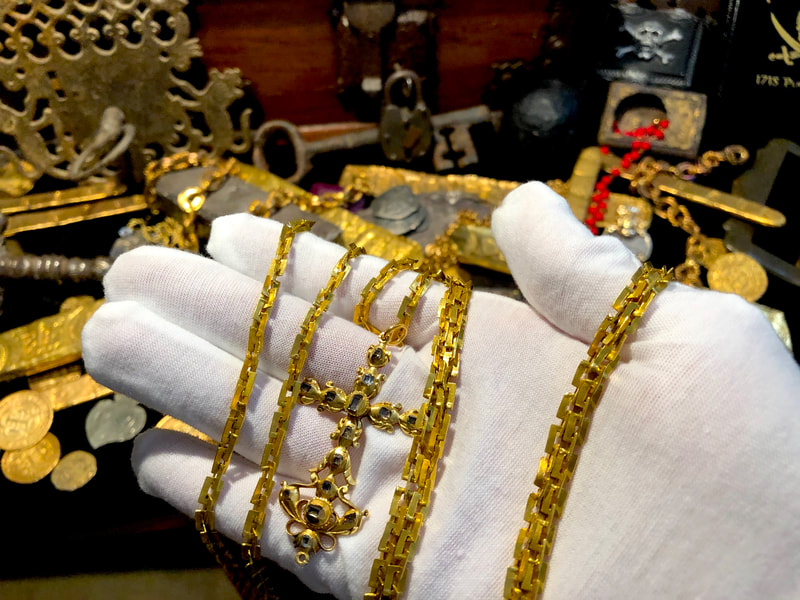 1715 Fleet Shipwreck "Queen's Jewels" Gold & Diamond Cross Pirate Gold Coins 18