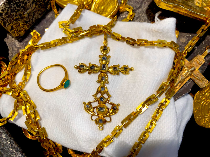 1715 Fleet Shipwreck "Queen's Jewels" Gold & Diamond Cross Pirate Gold Coins 28