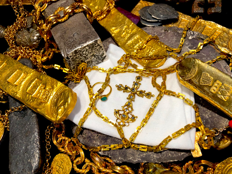 1715 Fleet Shipwreck "Queen's Jewels" Gold & Diamond Cross Pirate Gold Coins 45