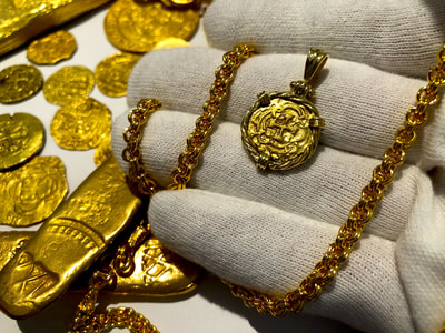 Colombia 1 Escudo 1700's Pirate Gold Coins Treasure Jewelry 3