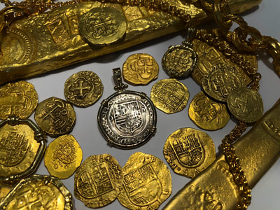 Mexico 1 Real 1556 in 14kt Gold Bezel and Bail Pirate Gold Coins 5