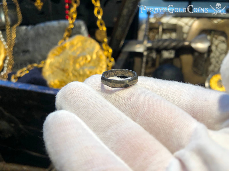 Authentic 1715 Fleet Shipwreck Ring (Bronze) Size 6 Pirate Gold Coins