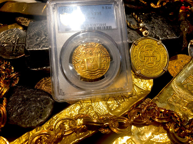 Peru 8 Escudos 1711 "Incredible Centering" PCGS 35 10
