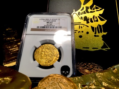 Spain 2 Escudos 1556-98 "Full Crown- Square D to Left"  NGC 62 3