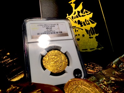 Spain 2 Escudos 1556-98 "Full Crown- Square D to Left"  NGC 62 6